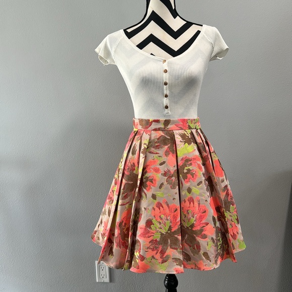 New Bebe Multicolor Midi Skirt with Bow in the Back - Picture 2 of 13
